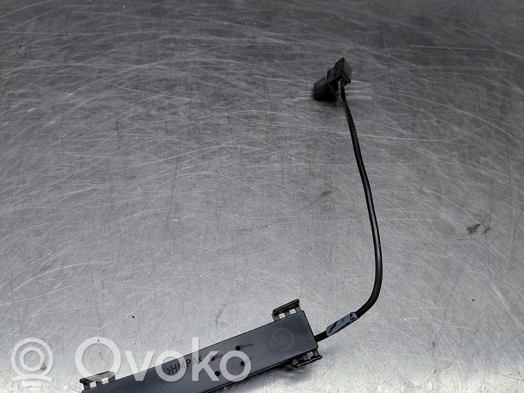 Volvo V50 Antenos stiprintuvas 
