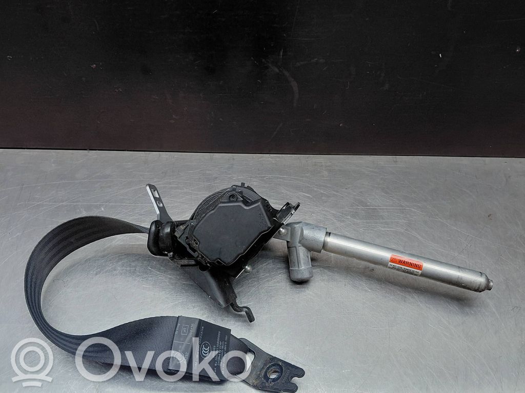 Volvo V70 Cinturón trasero 