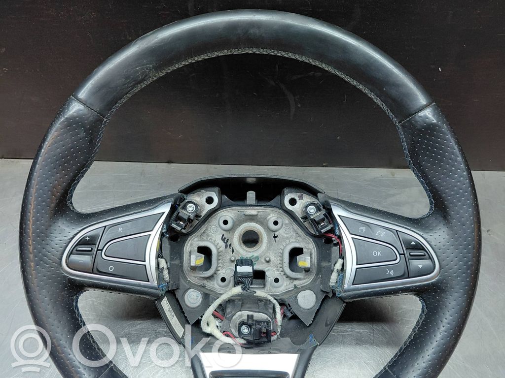 Renault Megane IV Volante 
