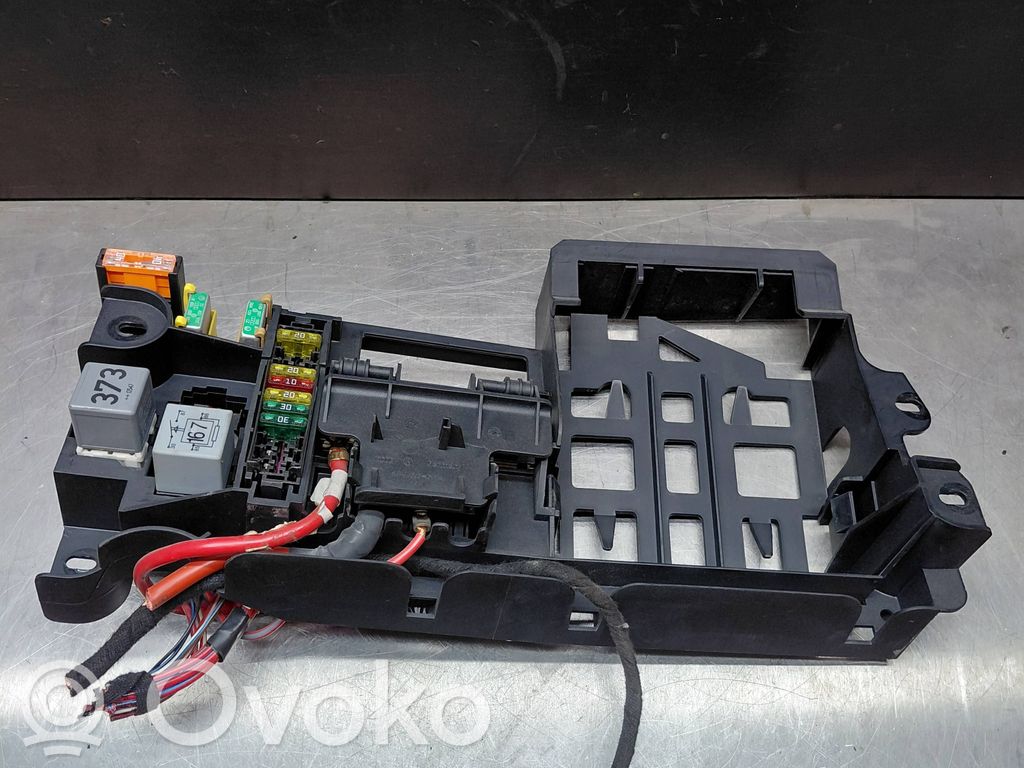 Audi A8 S8 D3 4E Fuse module 