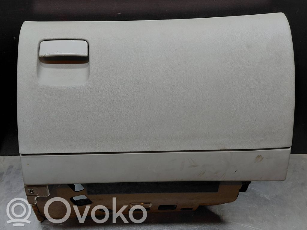 Glove box set   4E1857096D