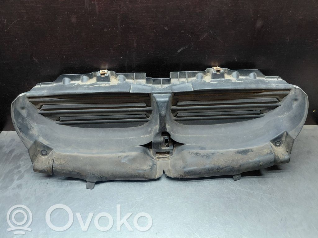 BMW 5 E60 E61 Aro de refuerzo del ventilador del radiador 
