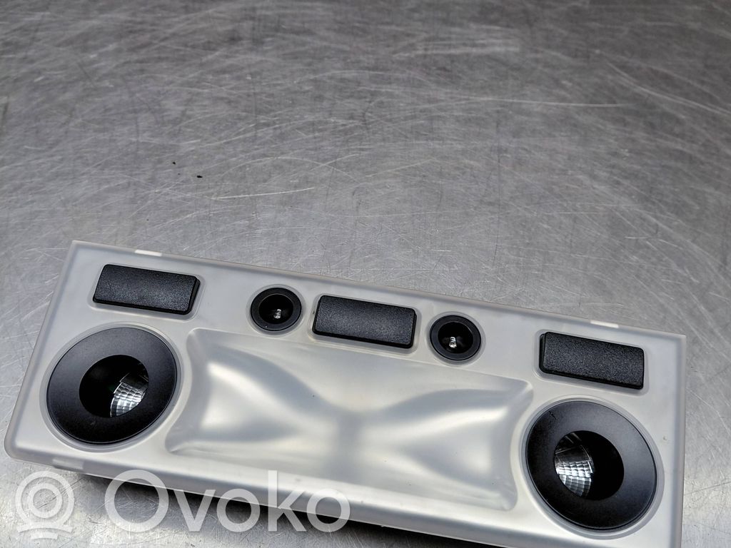 BMW 5 E60 E61 Etuistuimen valo 