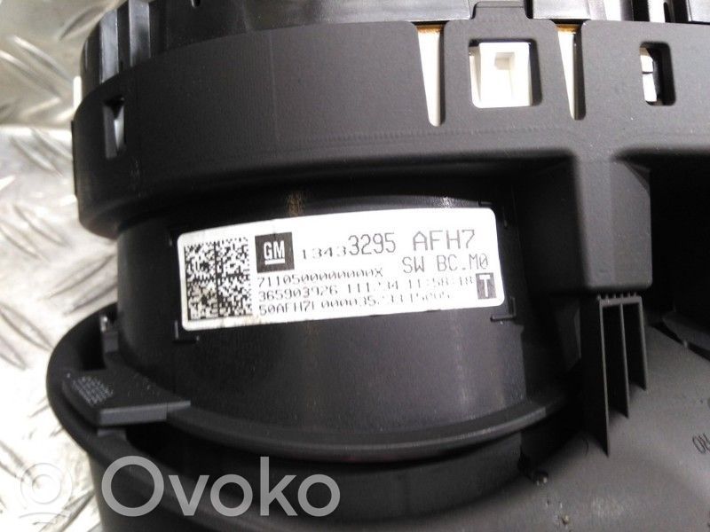 Opel Adam Speedometer (instrument cluster) 