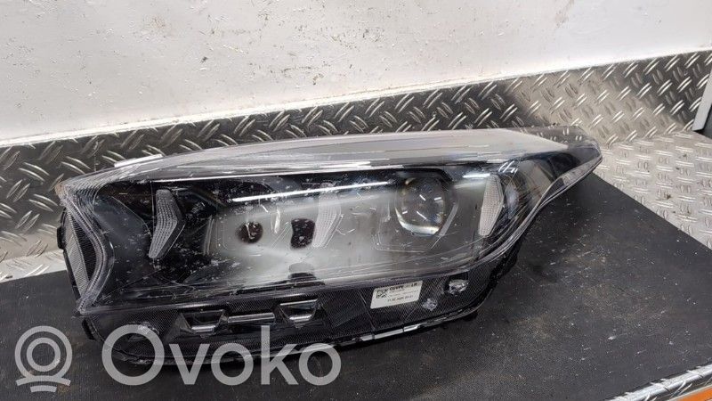 KIA Xceed Phare frontale 
