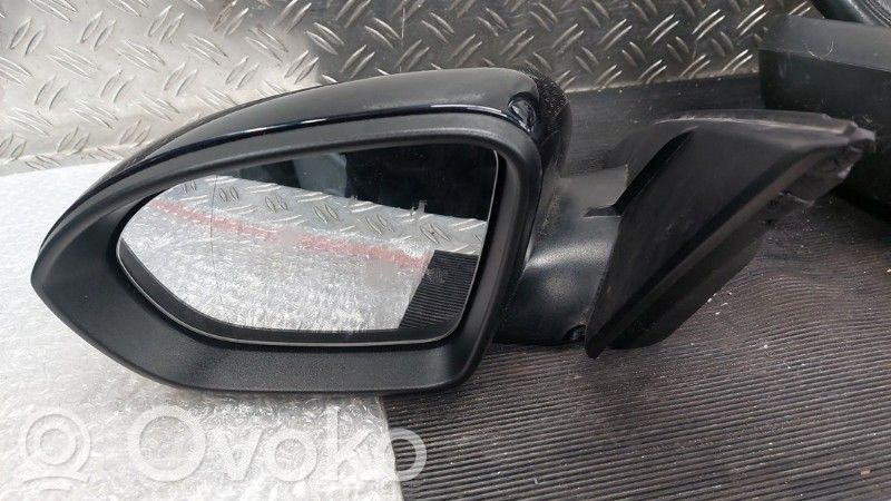 Opel Insignia B Manualne lusterko boczne drzwi przednich 