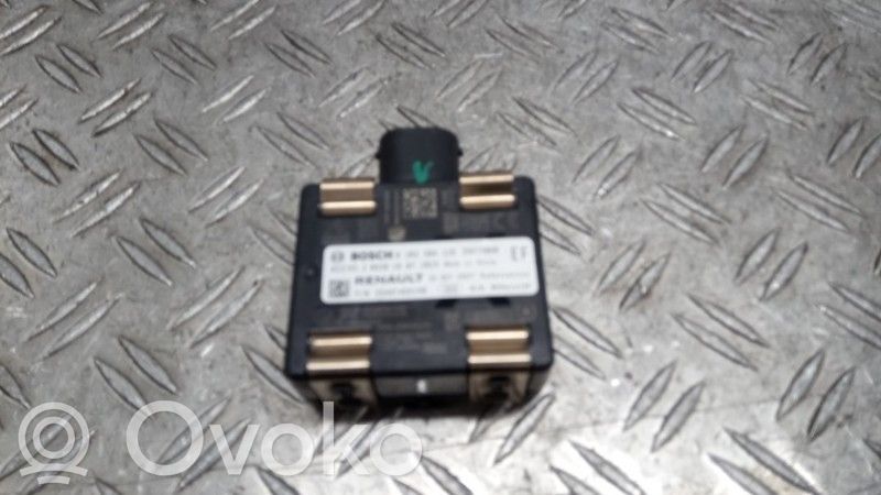 Dacia Sandero III Sensor de radar Distronic 