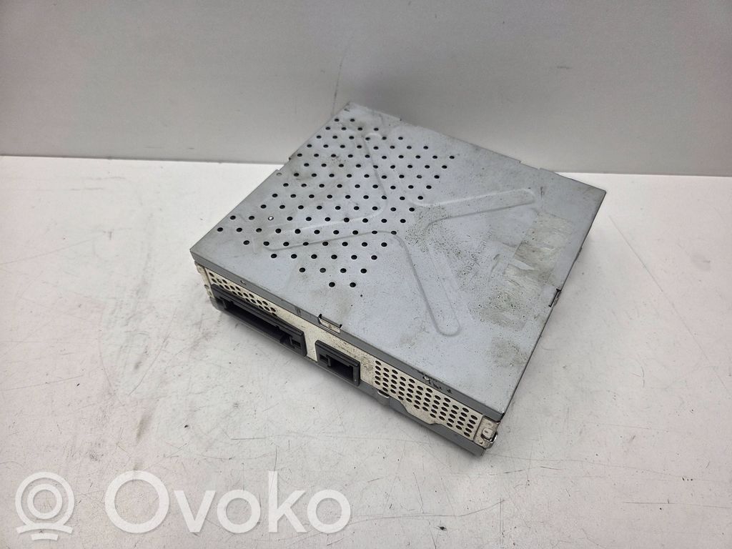 Mercedes-Benz E W211 Amplificador de sonido 