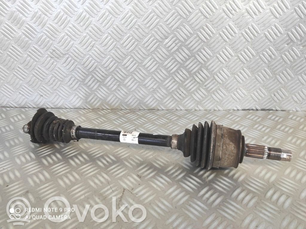 Opel Corsa E Priekinis pusašis 
