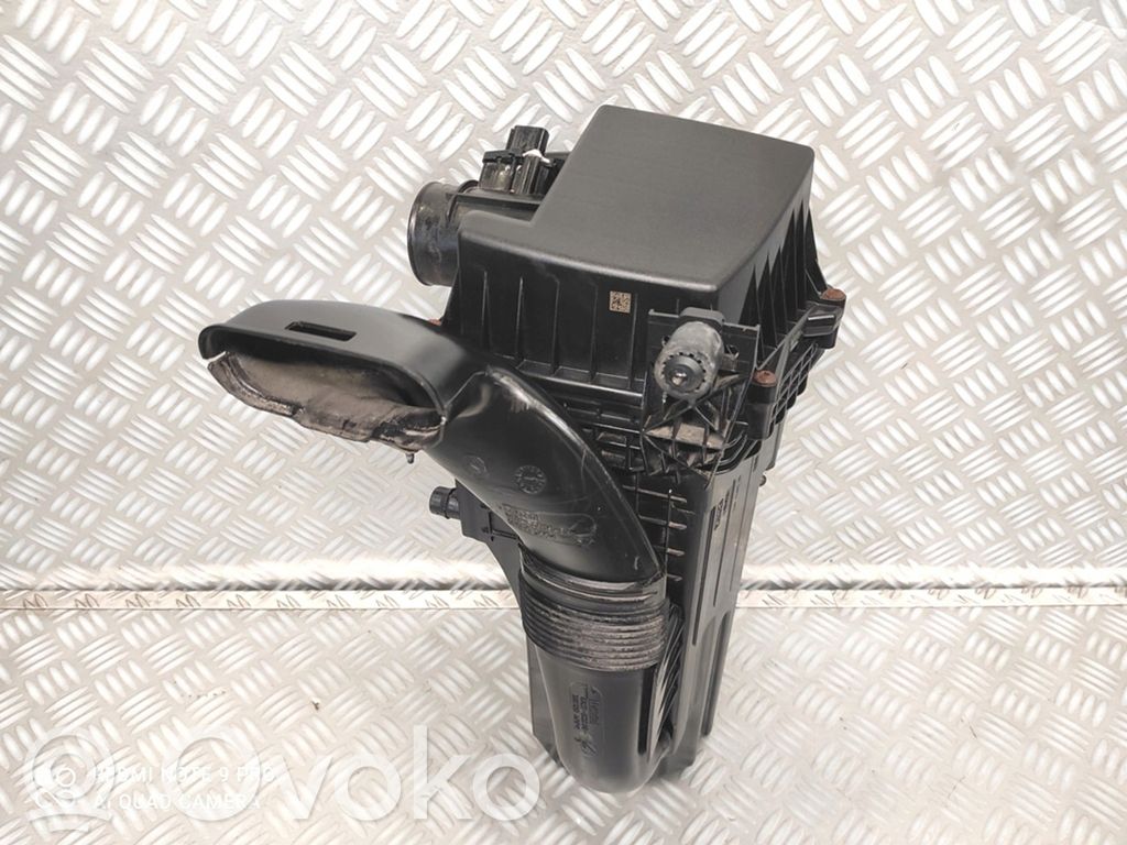 Ford Fiesta Air filter box 