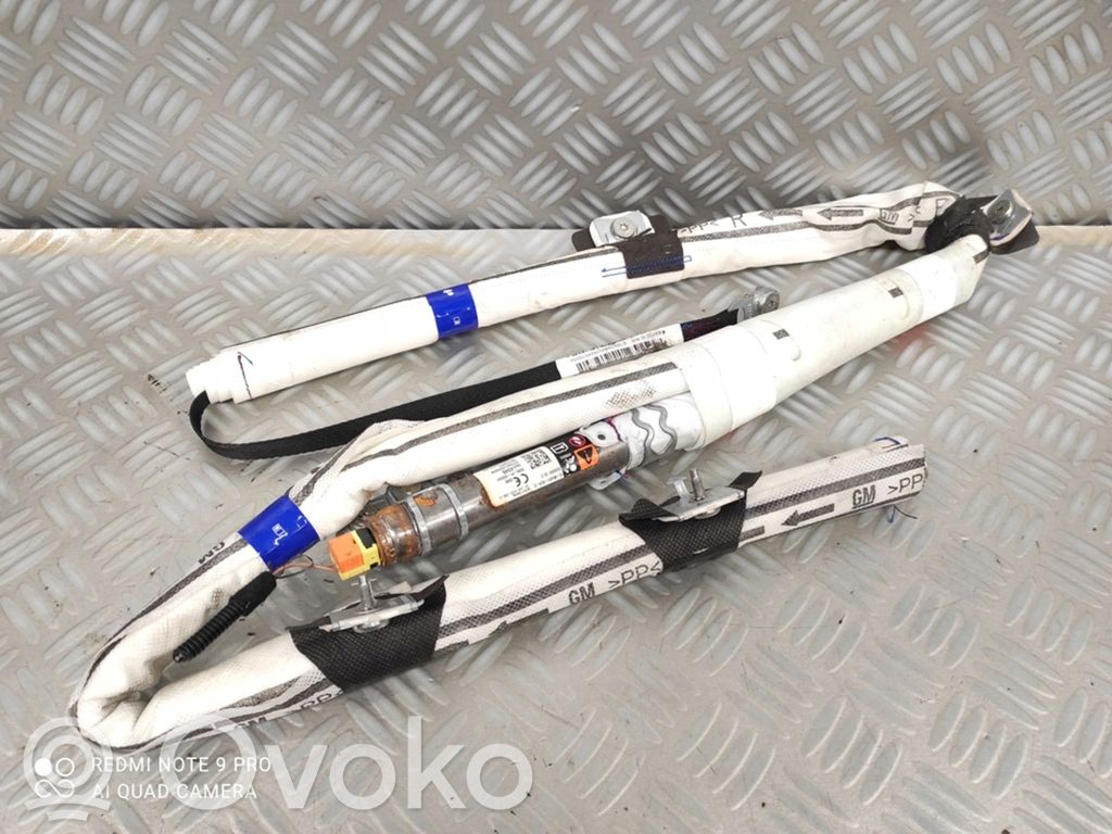 Opel Corsa E Kattoturvatyyny 