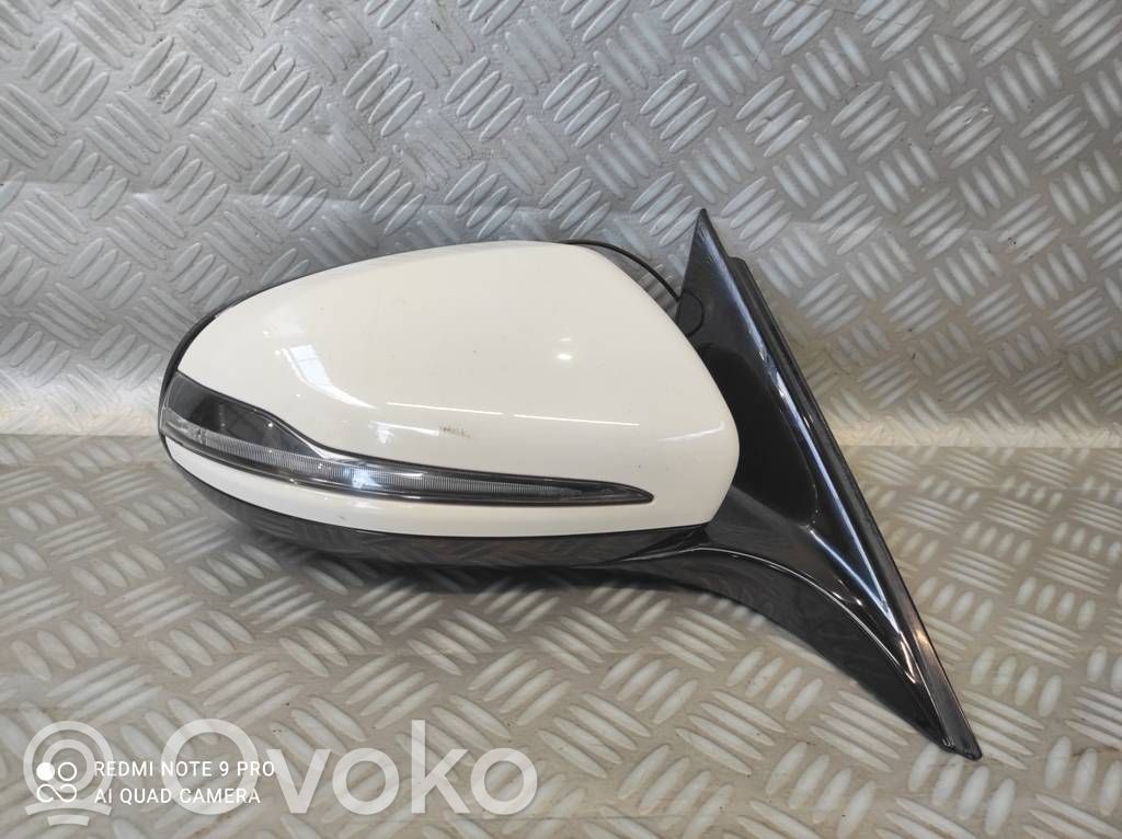 Mercedes-Benz E W213 Elektryczne lusterko boczne drzwi przednich 