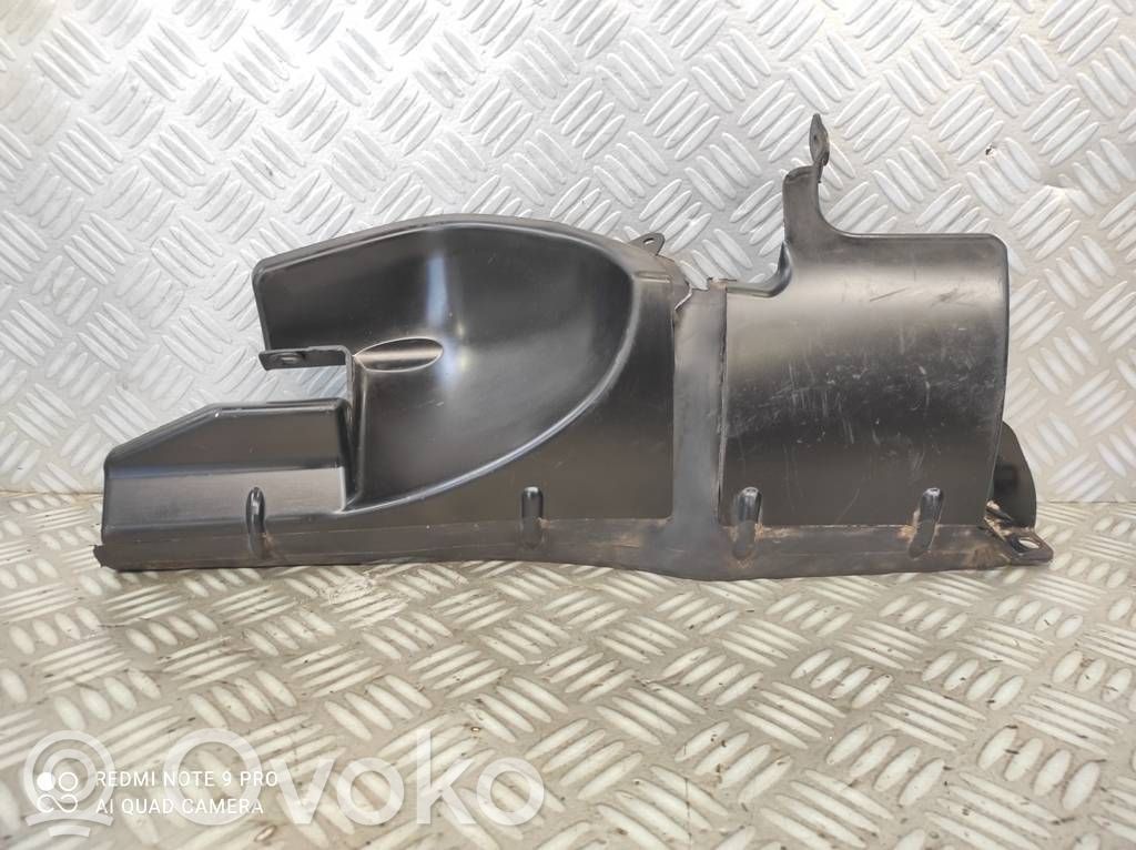 Interkūlera radiators   BK31V8311AA