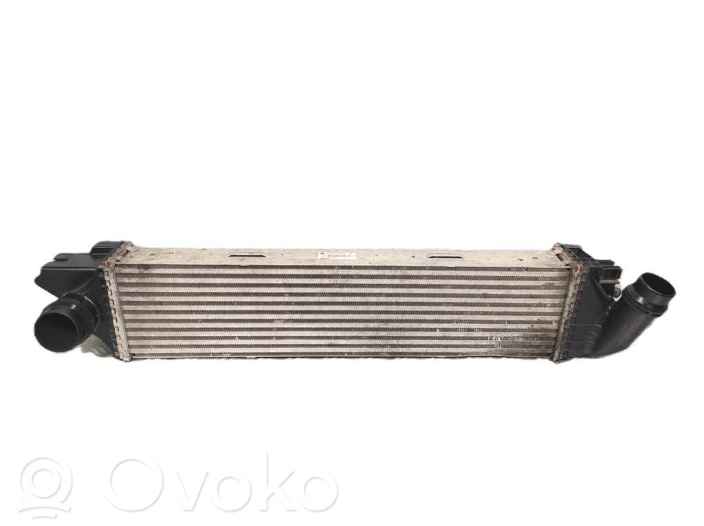 Opel Vivaro Interkūlerio radiatorius 