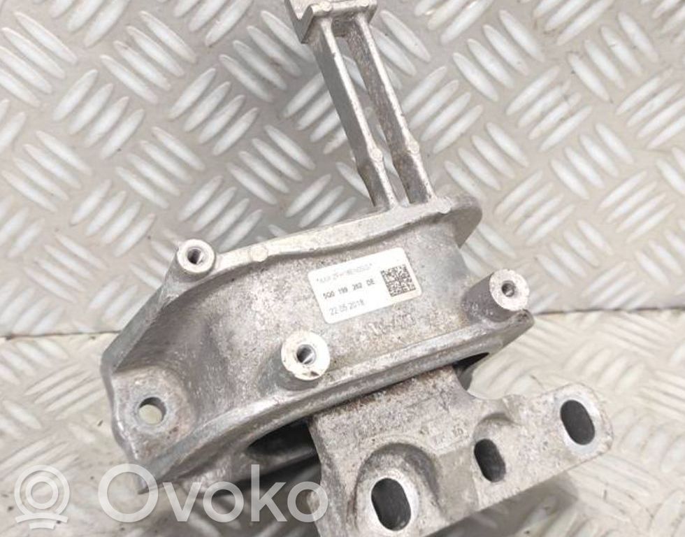 Audi A3 S3 8V Engine mount bracket 
