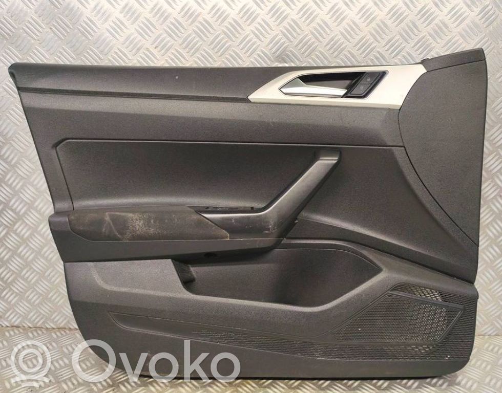 Volkswagen Polo VI Boczki / Poszycie drzwi przednich 