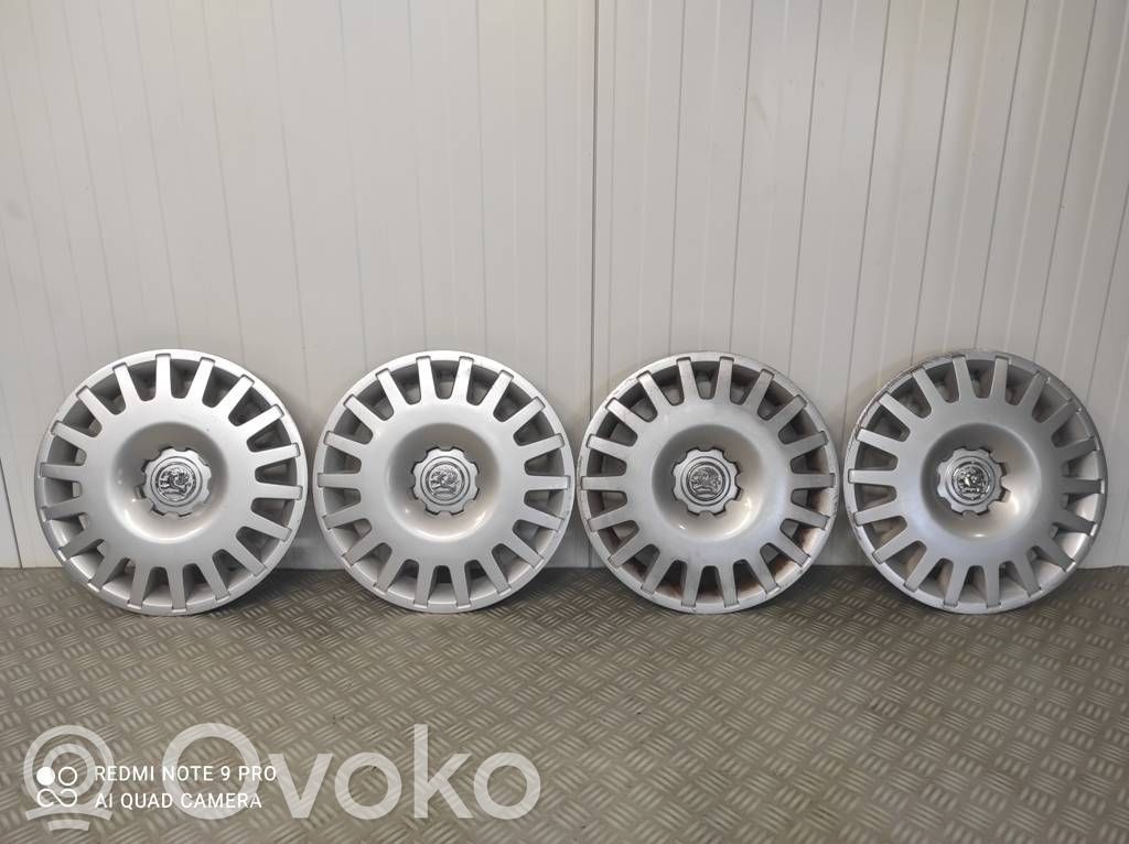 Opel Astra H Kołpaki oryginalne R15 