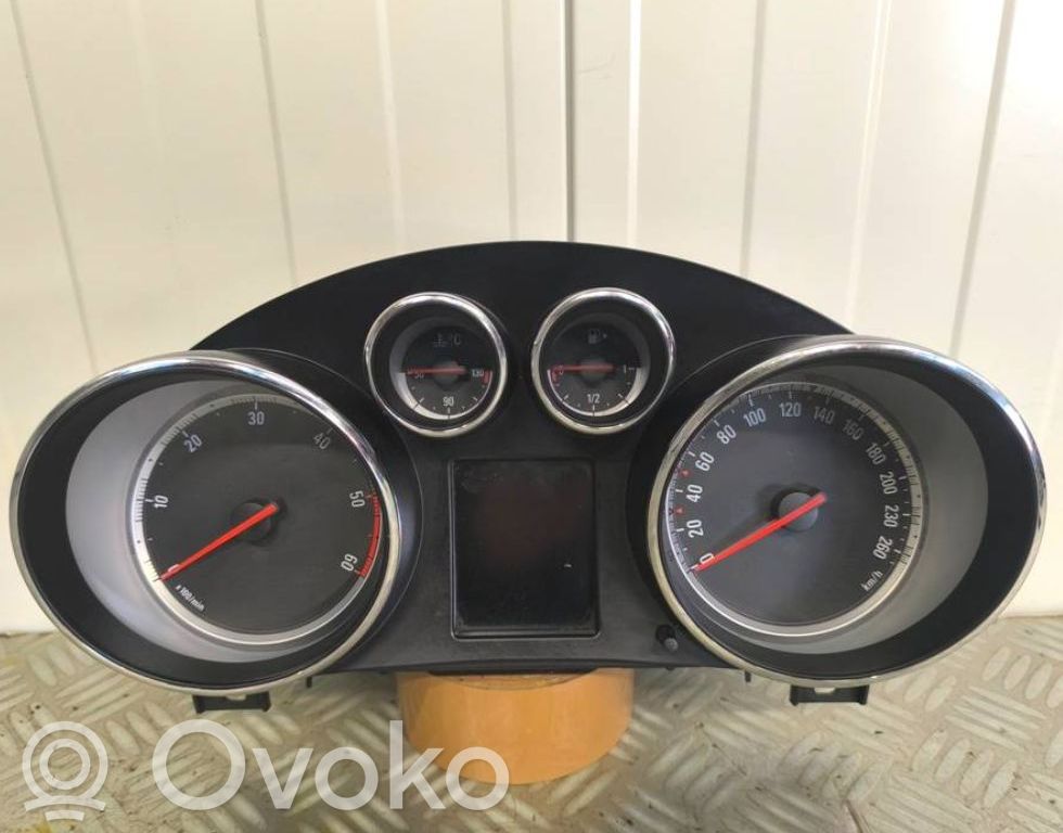 Opel Insignia A Vitezometru (grup de instrumente) 