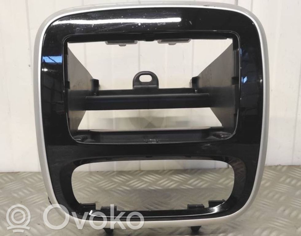 Bedieneinheit Controller Multimedia   RENAULTTRAFIC,TWOJEAUTOWYSZKOW,882182990