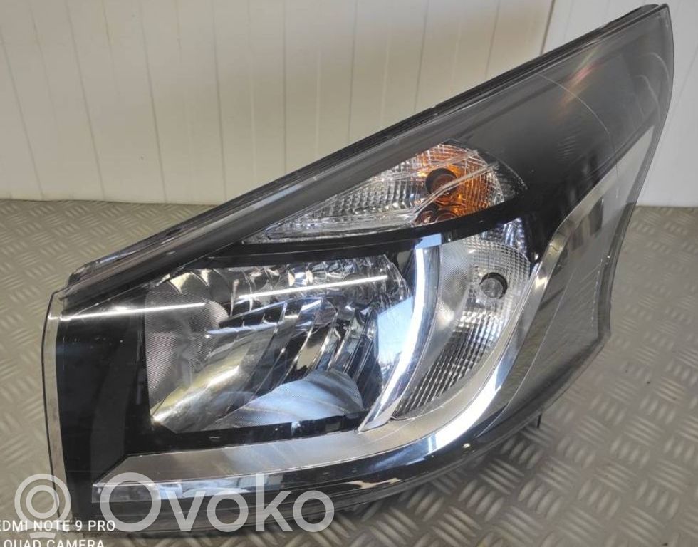 Renault Trafic III (X82) Scheinwerfer 