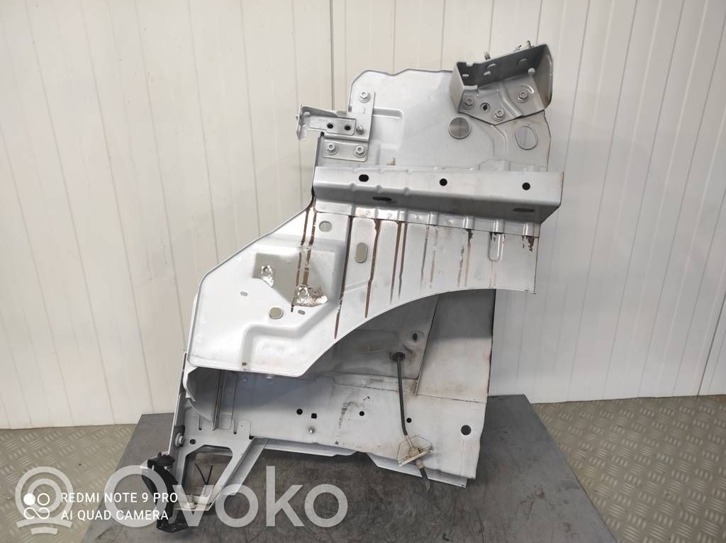 Fiat Talento Etukulmapaneeli 