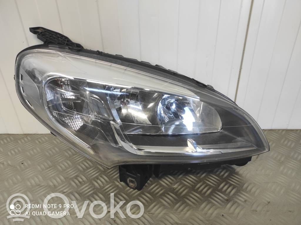 Fiat Doblo Phare frontale 