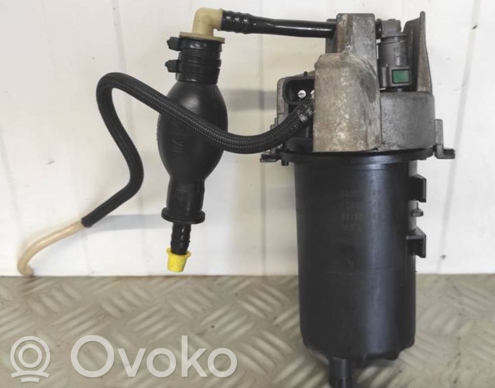 Renault Trafic II (X83) Alloggiamento del filtro del carburante 