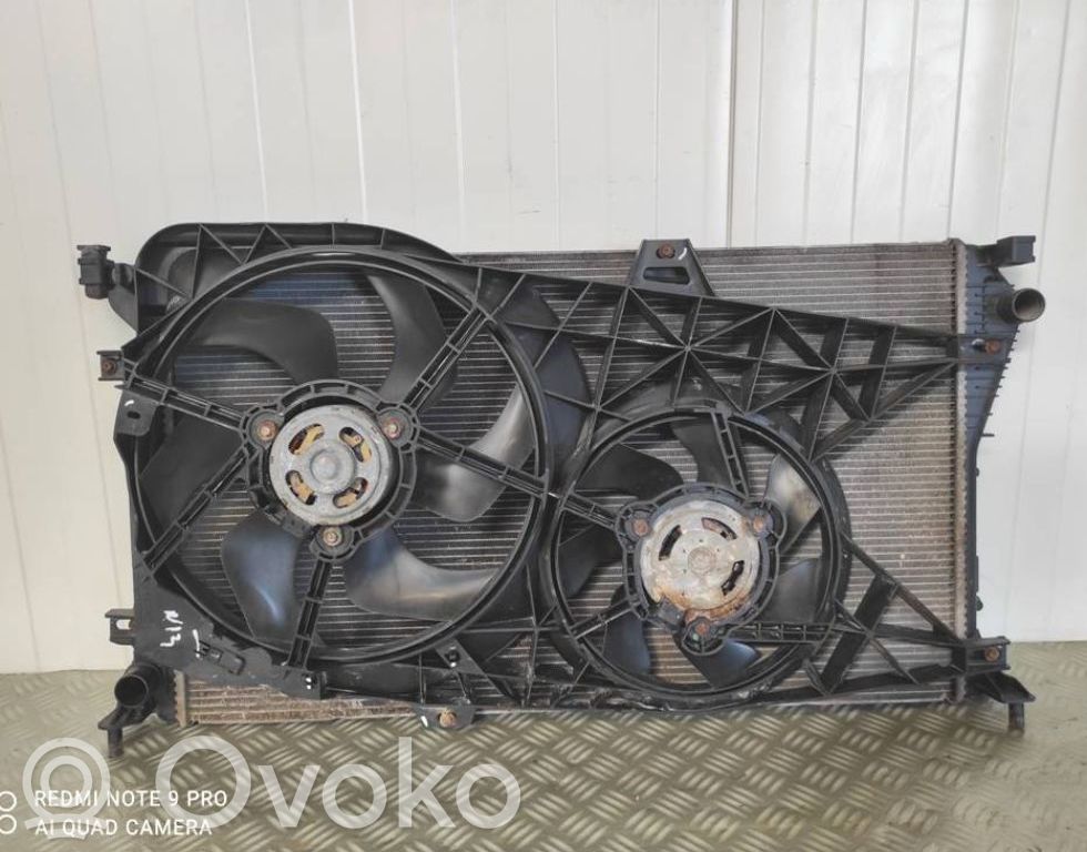 Opel Vivaro Difūzorius 
