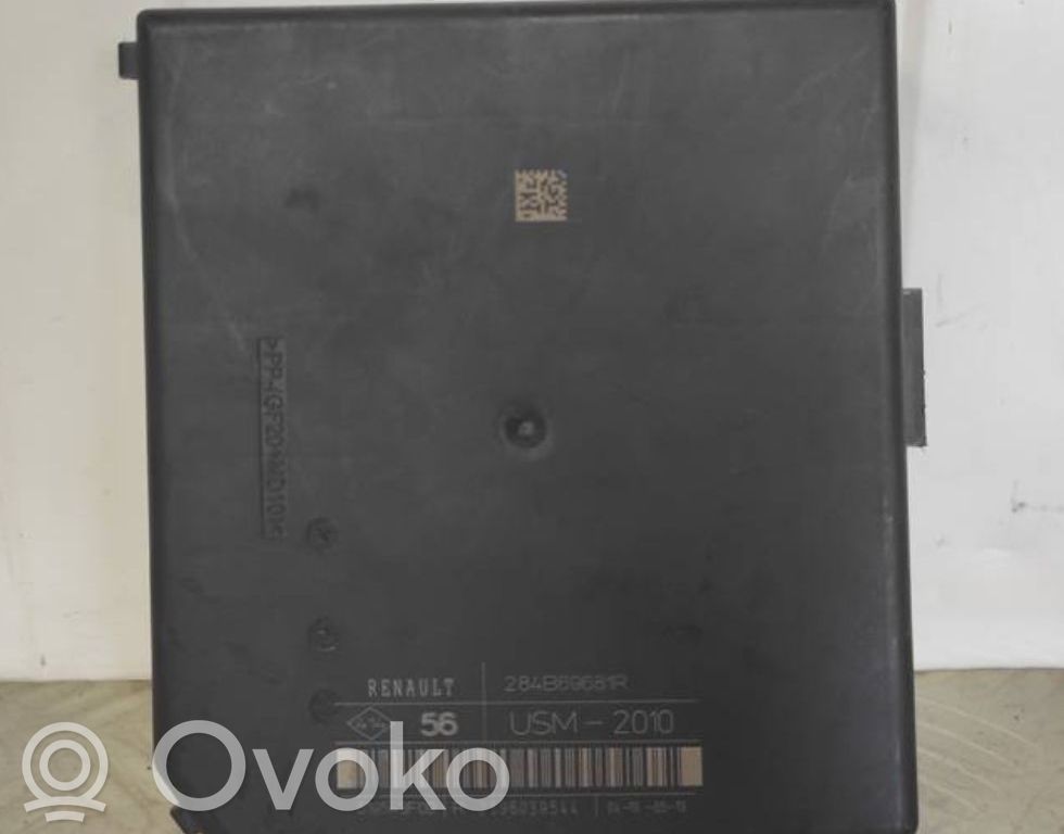 Opel Movano B Fuse module 
