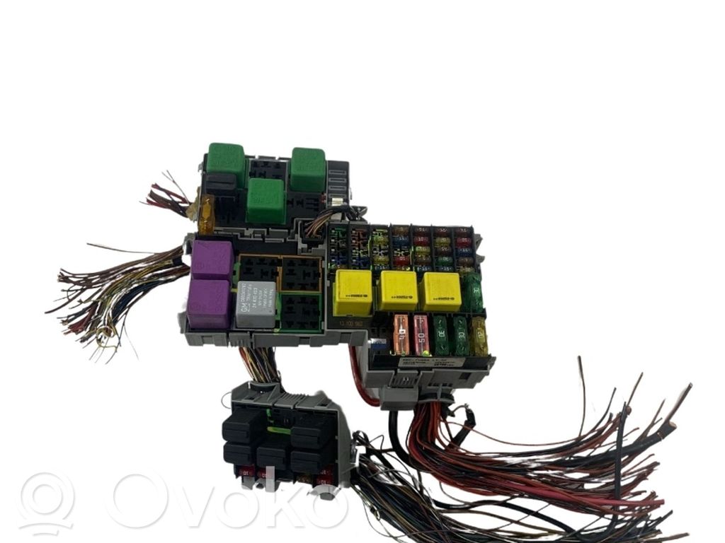 Opel Corsa C Fuse module 