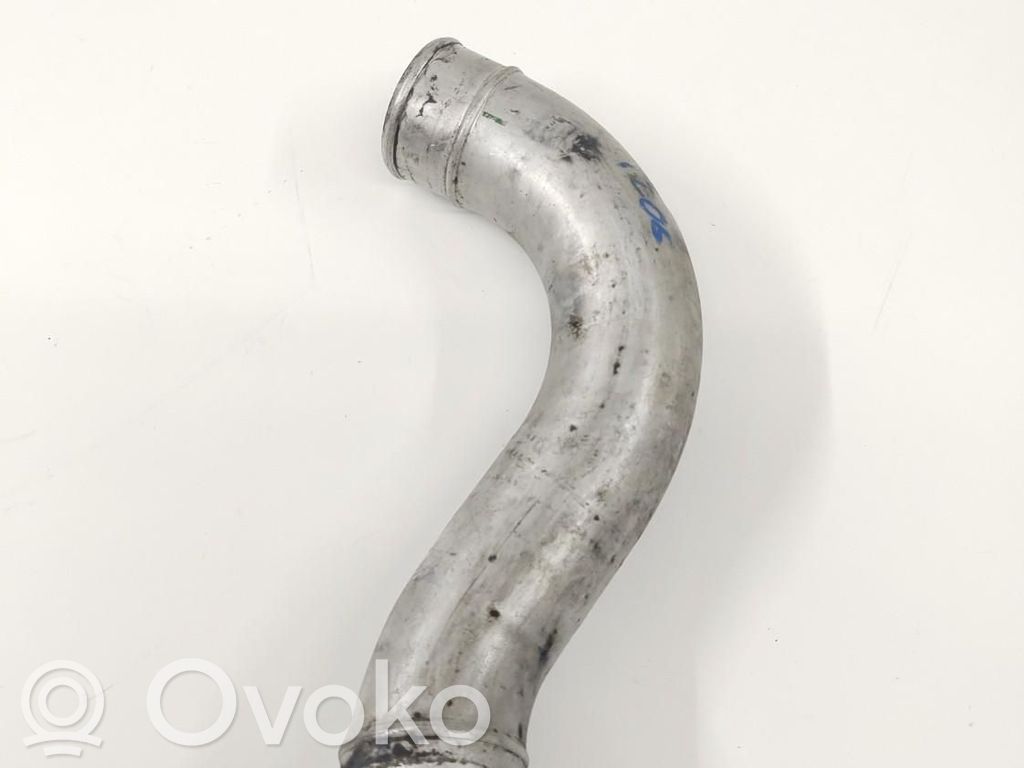BMW X5 E53 Starpdzesētāja radiators 