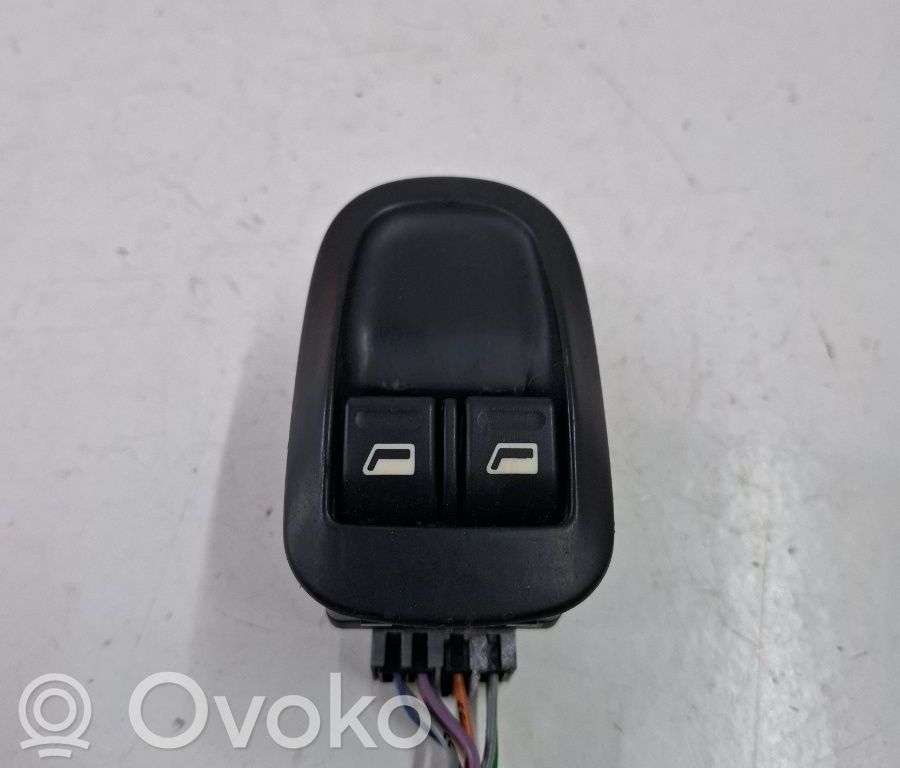 Peugeot 206 CC Electric window control switch 