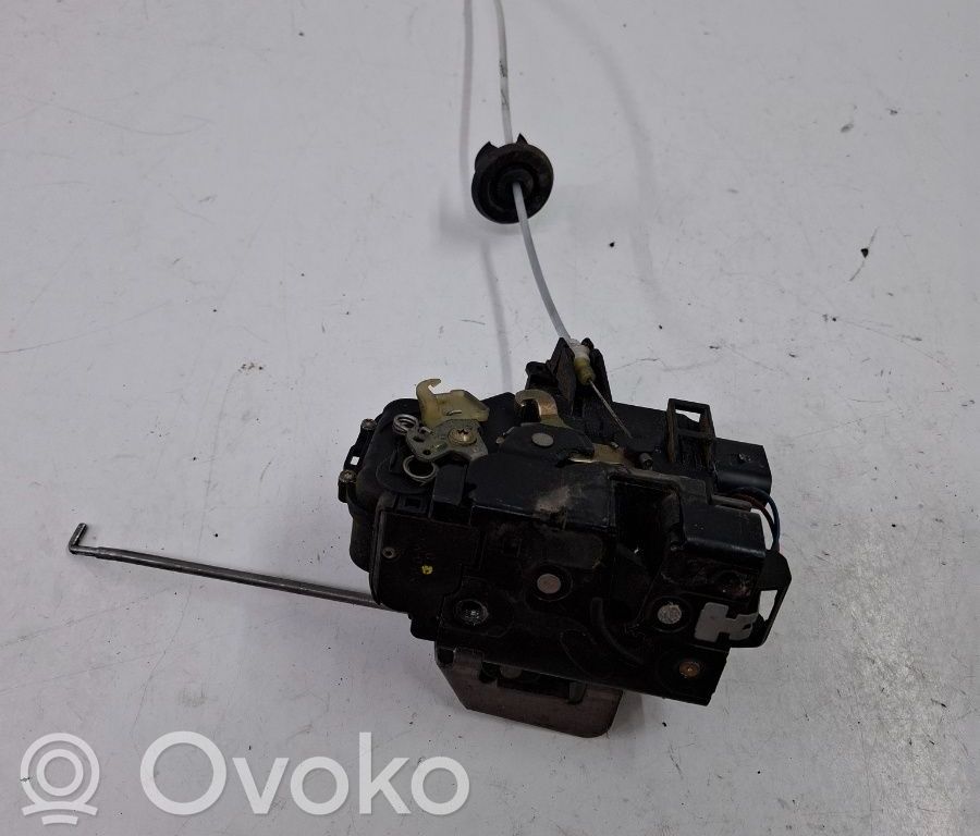 Audi A4 S4 B6 8E 8H Cerradura de puerta delantera 