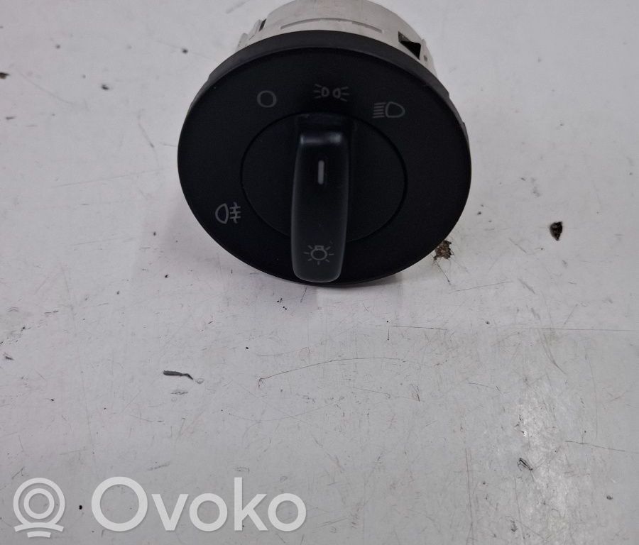 Skoda Octavia Mk2 (1Z) Panel lighting control switch 