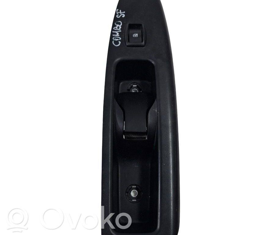 Front door interior handle   735484921