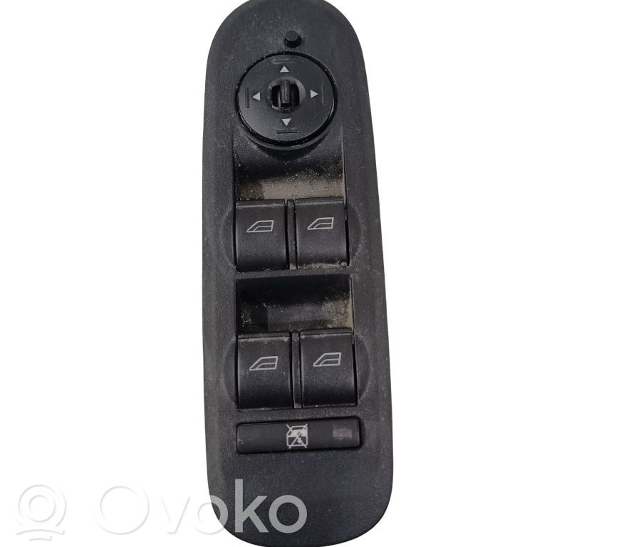 Interruptor del elevalunas eléctrico   6M2T14A132BE