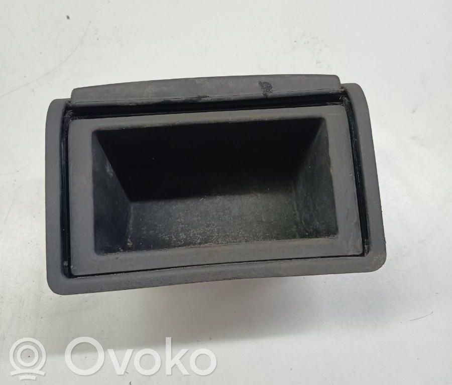 BMW 3 E46 Boîte / compartiment de rangement pour tableau de bord 