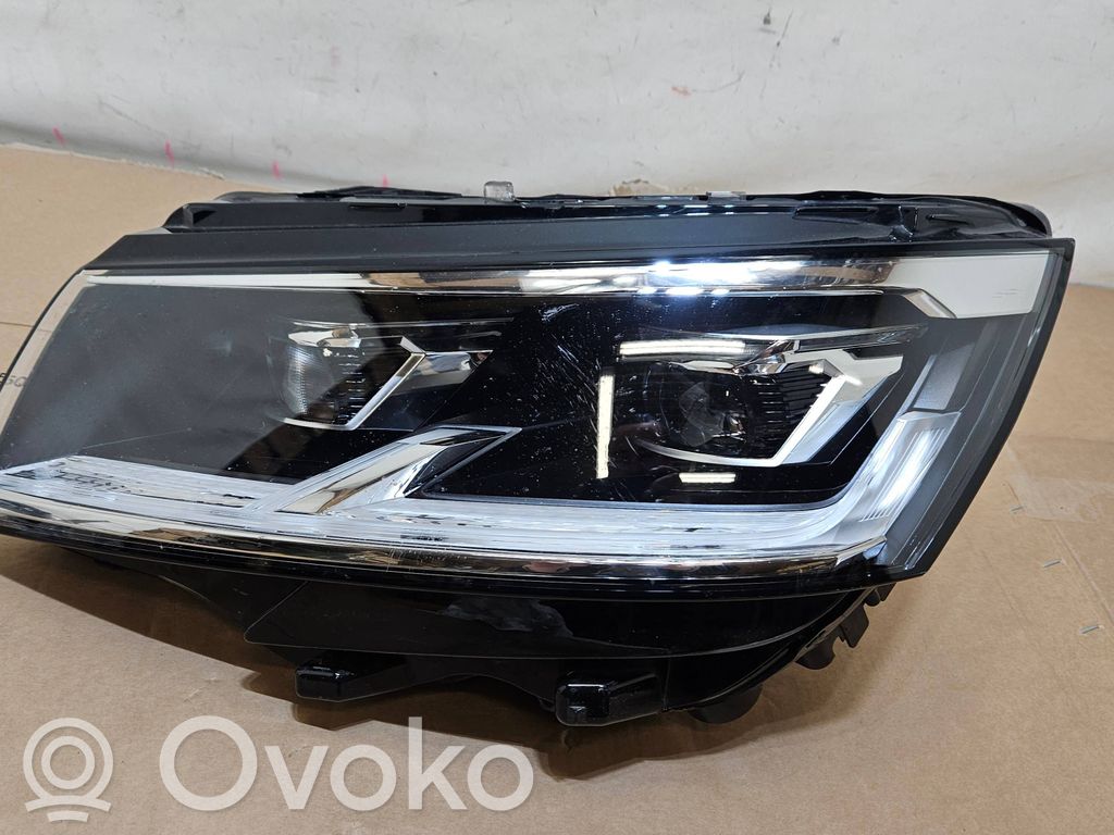 Volkswagen Multivan T6 Headlight/headlamp 