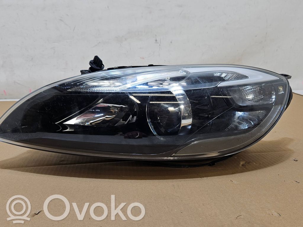 Volvo V40 Phare frontale 