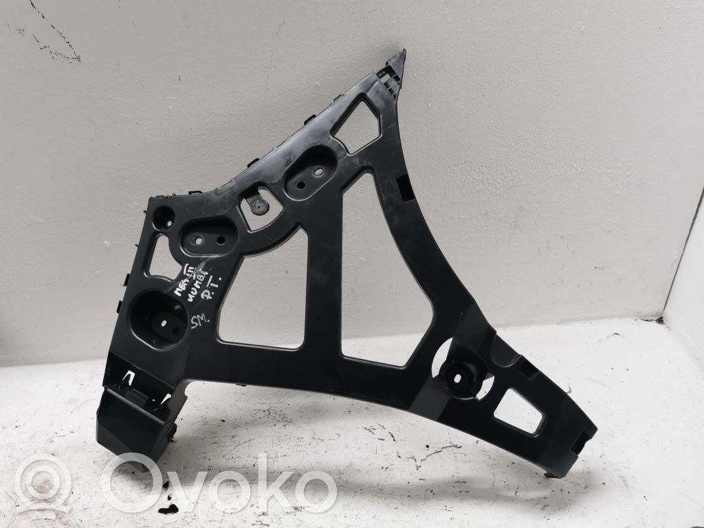 Renault Megane III Rear bumper mounting bracket 