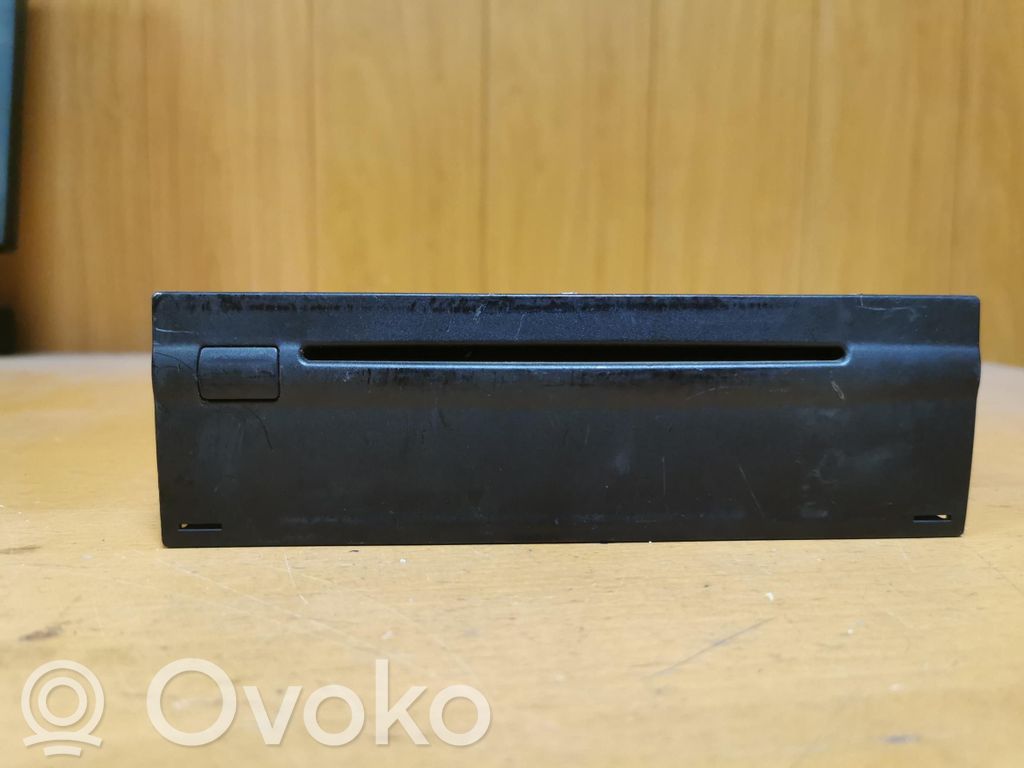 Mercedes-Benz E W211 Navigation unit CD/DVD player 