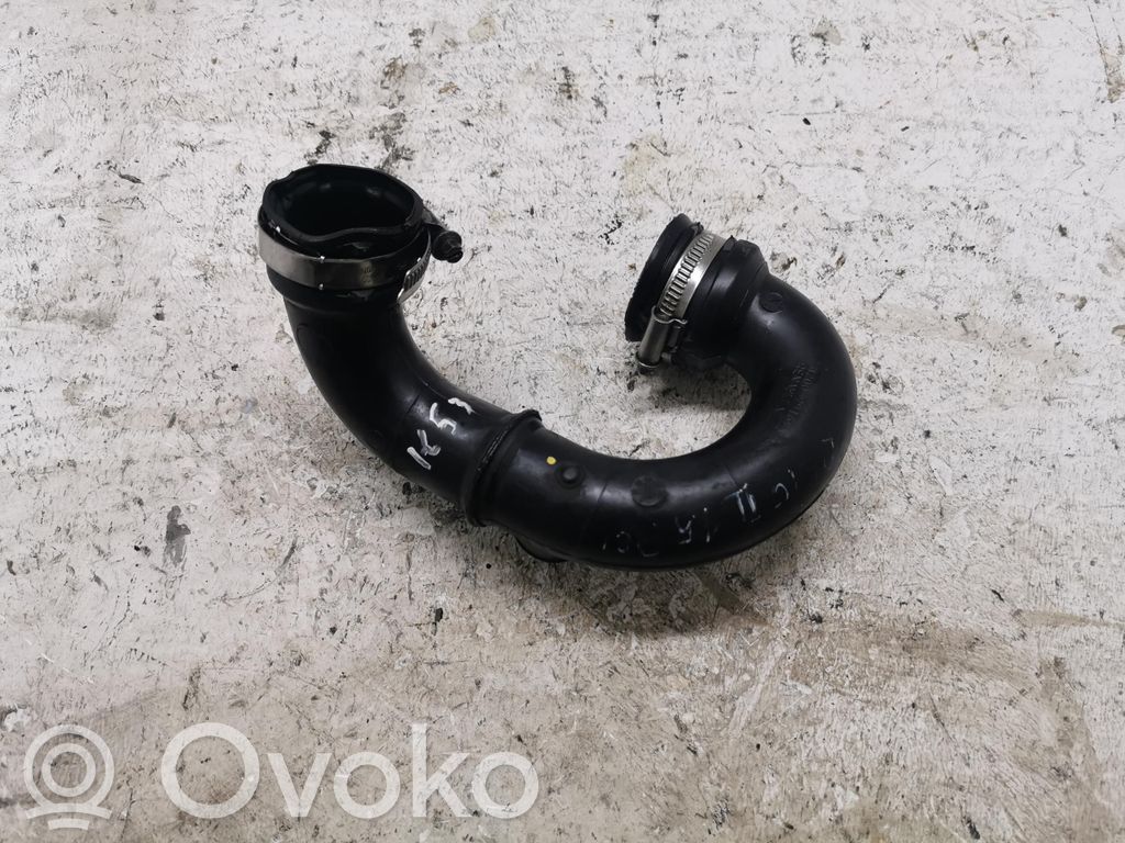 Renault Clio II Välijäähdyttimen letku 