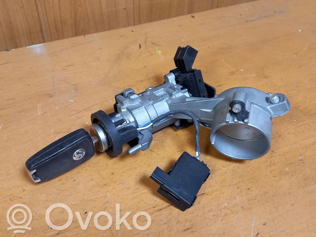 Opel Astra J Virtalukko 