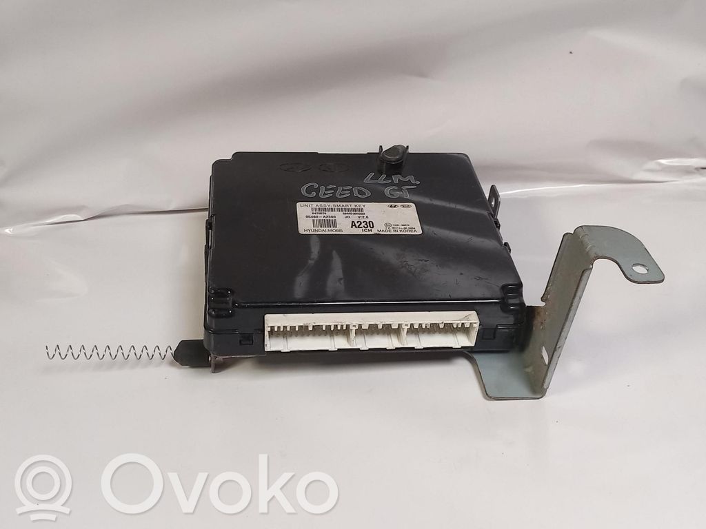 KIA Ceed Keyless (KESSY) go control unit/module 