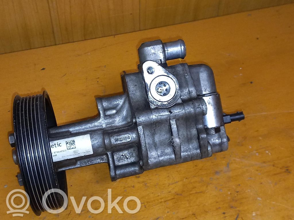 BMW X6 E71 Power steering pump 