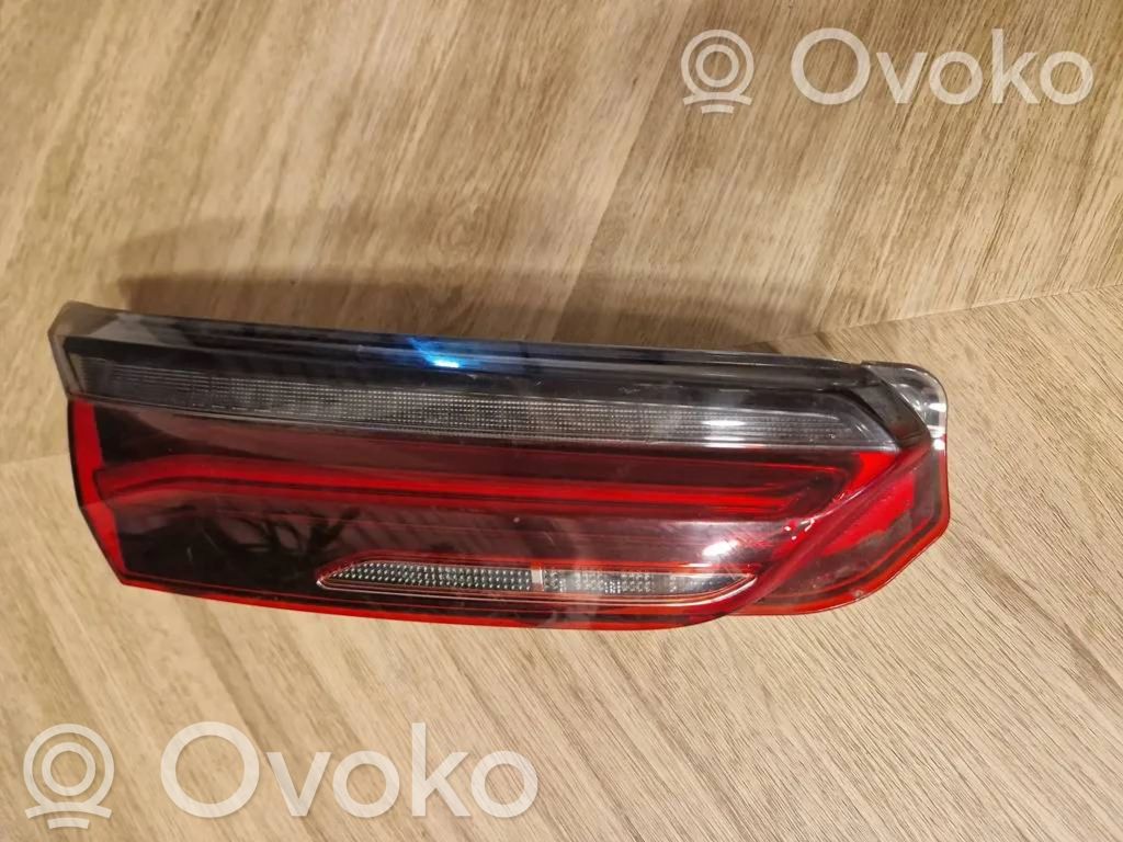 Lampy tylnej klapy bagażnika   7445780,H7744577911