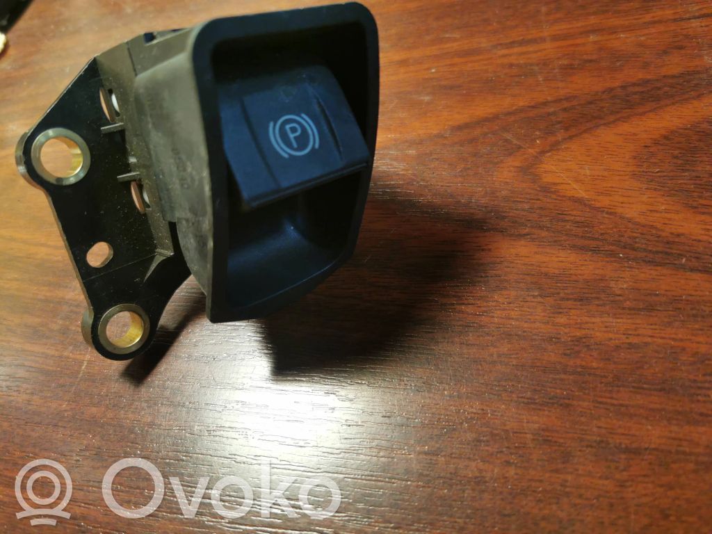 Toyota Avensis T270 Hand parking brake switch 