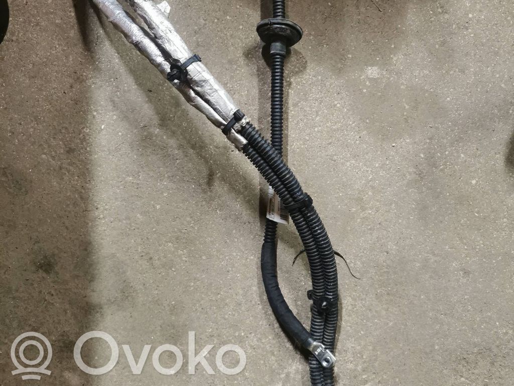 Otros cableados   95B971111D