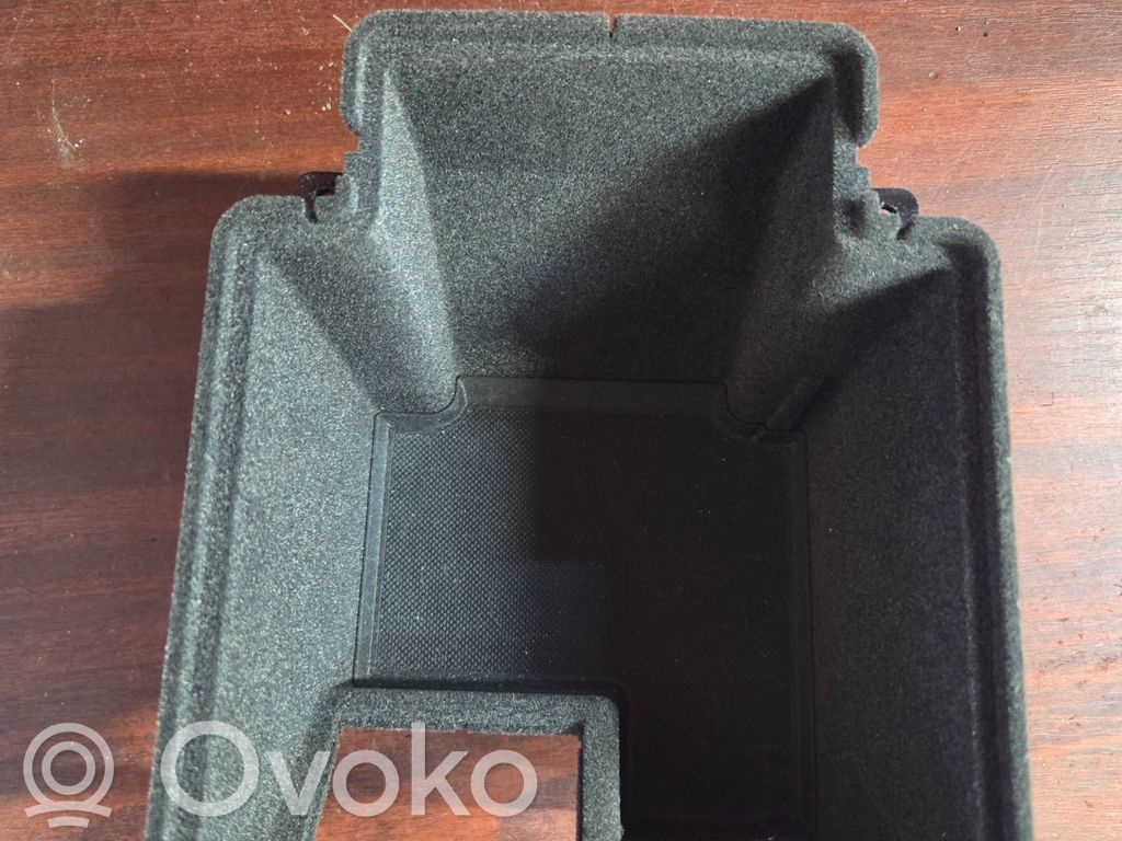 Armrest   95B857232B,95B857232B