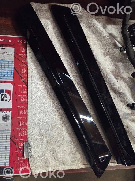 Audi Q7 4M Tailgate trim 